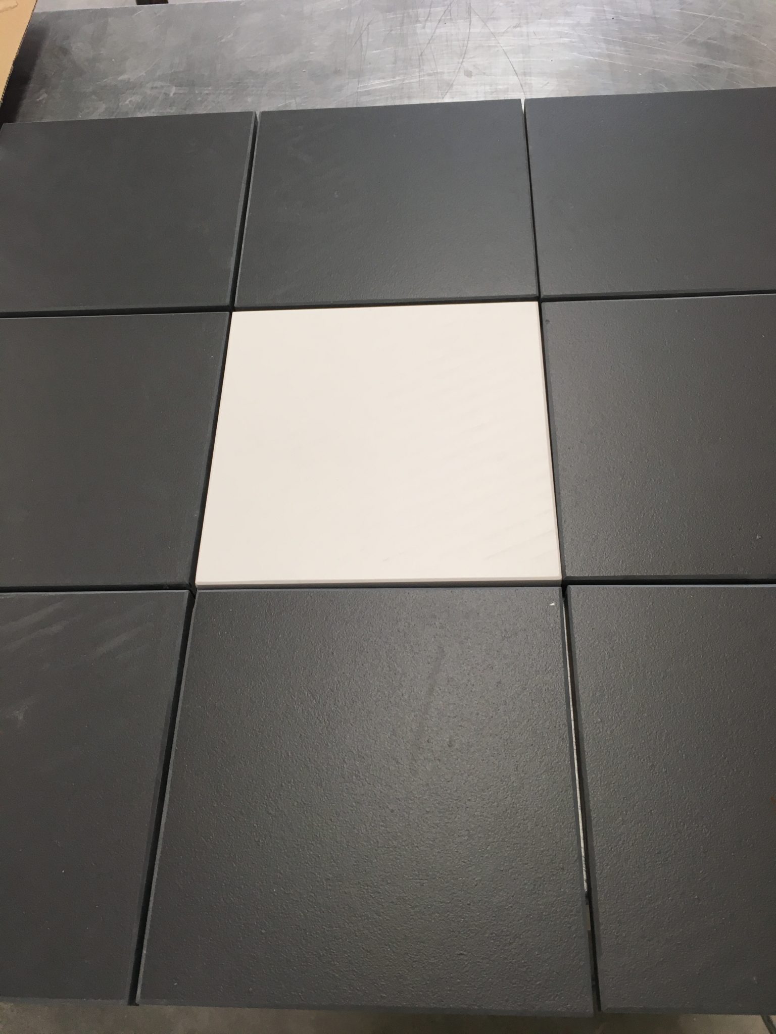 EMS propose la découpe à façon de céramique