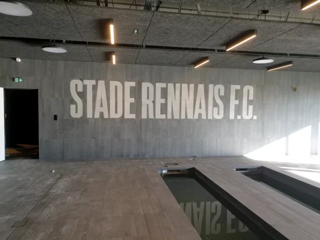 Découpe à façon de céramique - Stade Rennais