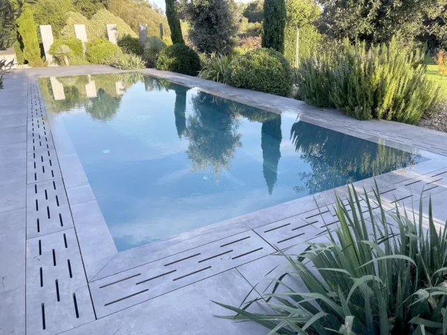 Margelles de piscine Façonnage de margelles de piscine